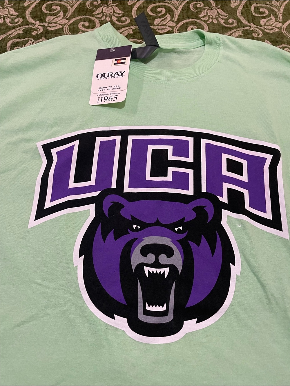 Ouray UCA bears T-shirt NWT unisex.
University of central Arkansas. Medium